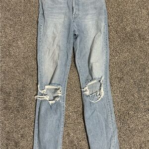MOTHER Easy Does It Distressed Ankle Jeans size 25
Smoke free home